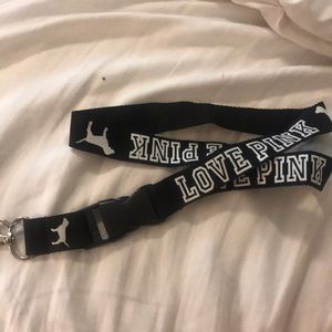 “Love pink” black/white lanyard